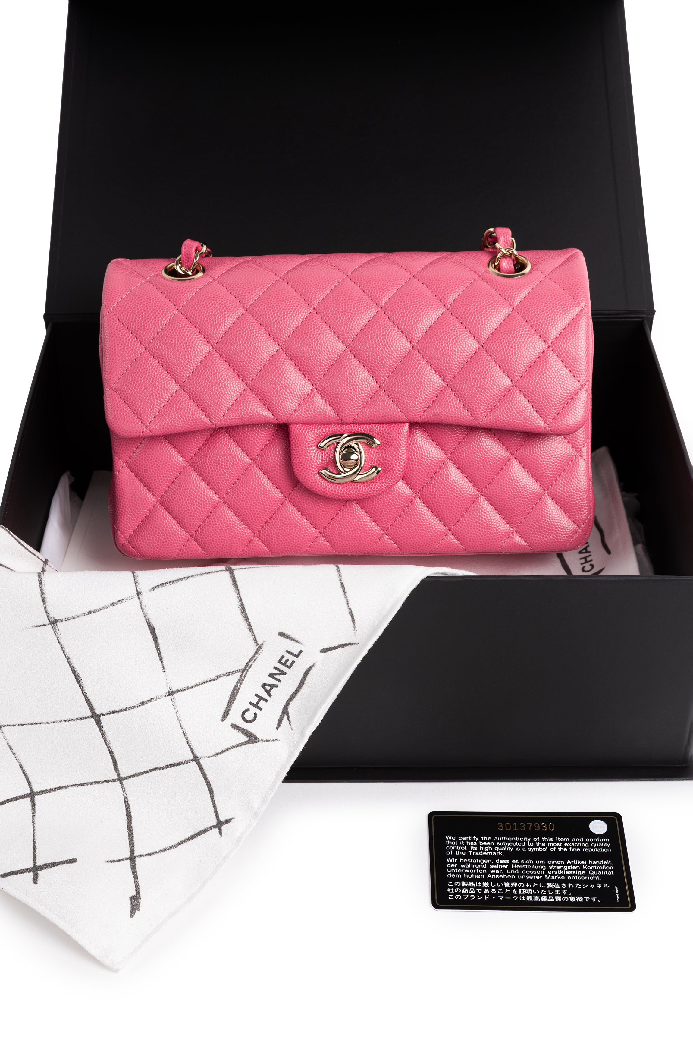 CHANEL CLASSIC DOUBLE FLAP - MEDIUM PINK CAVIAR