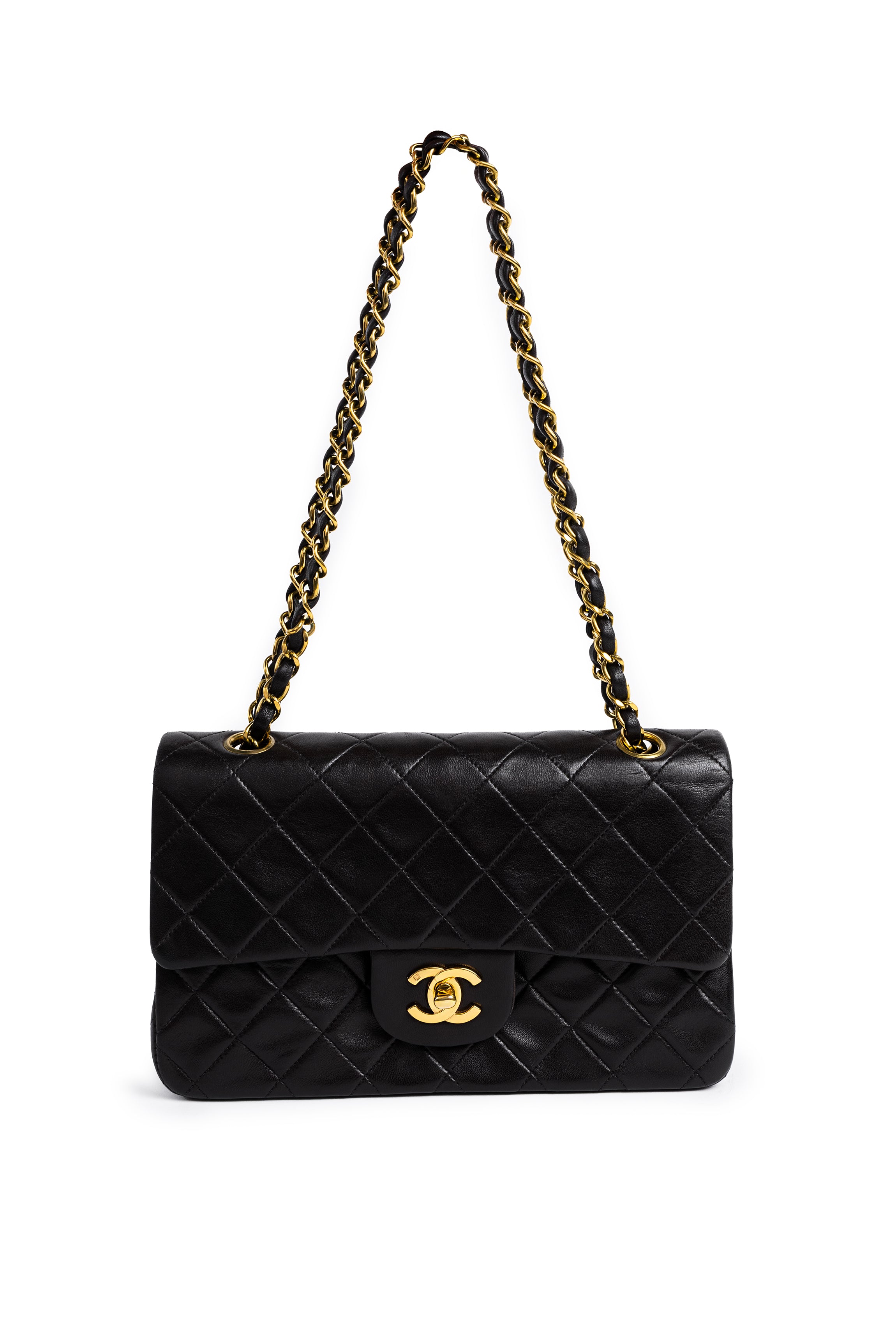 CHANEL CLASSIC FLAP BAG